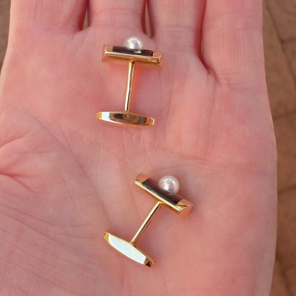 Mikimoto Pearl & MOP Cufflinks - 18K YG - Original Gift Box - Looks New - Picture 6 of 12